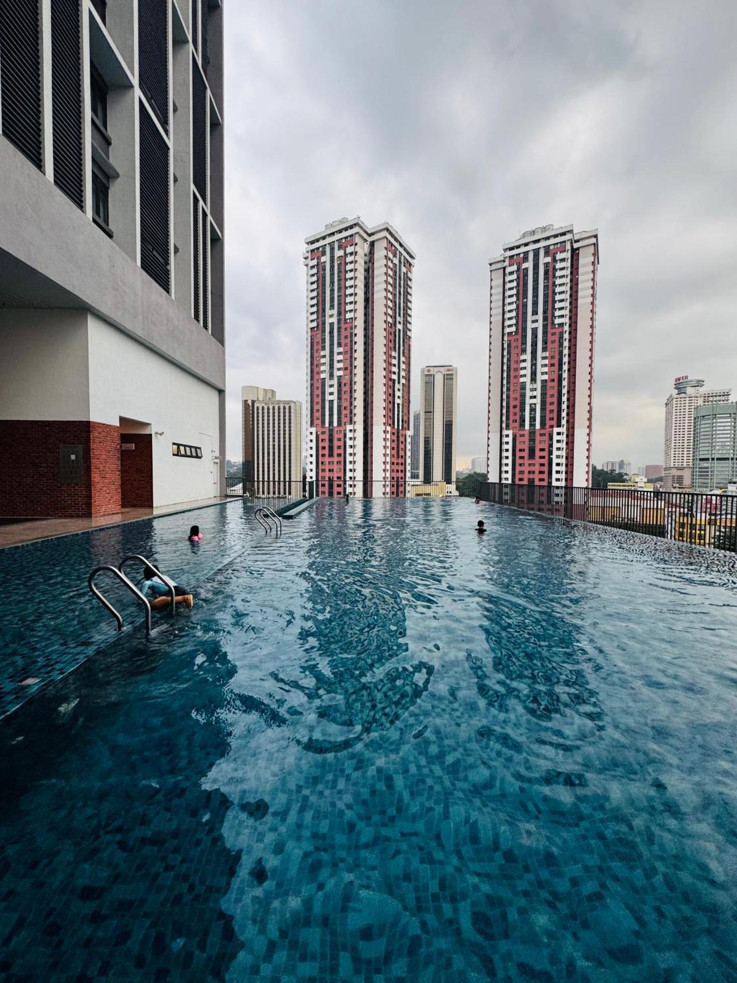Chambers Suites Kl Куала-Лумпур Экстерьер фото
